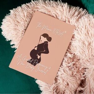 The Mama Era™
A Guided Pregnancy & New Baby Journal